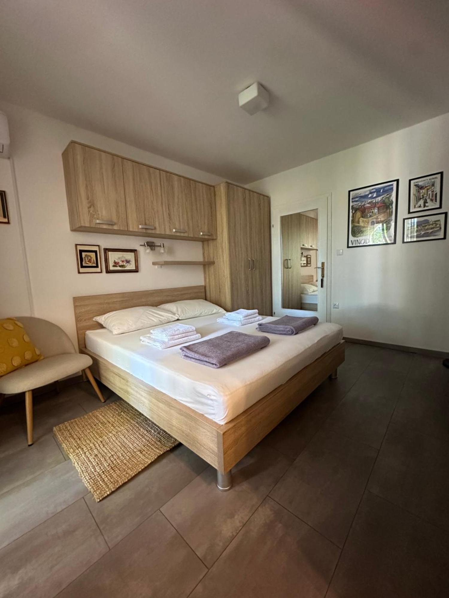Studio Apartman Stefanija Selce Esterno foto