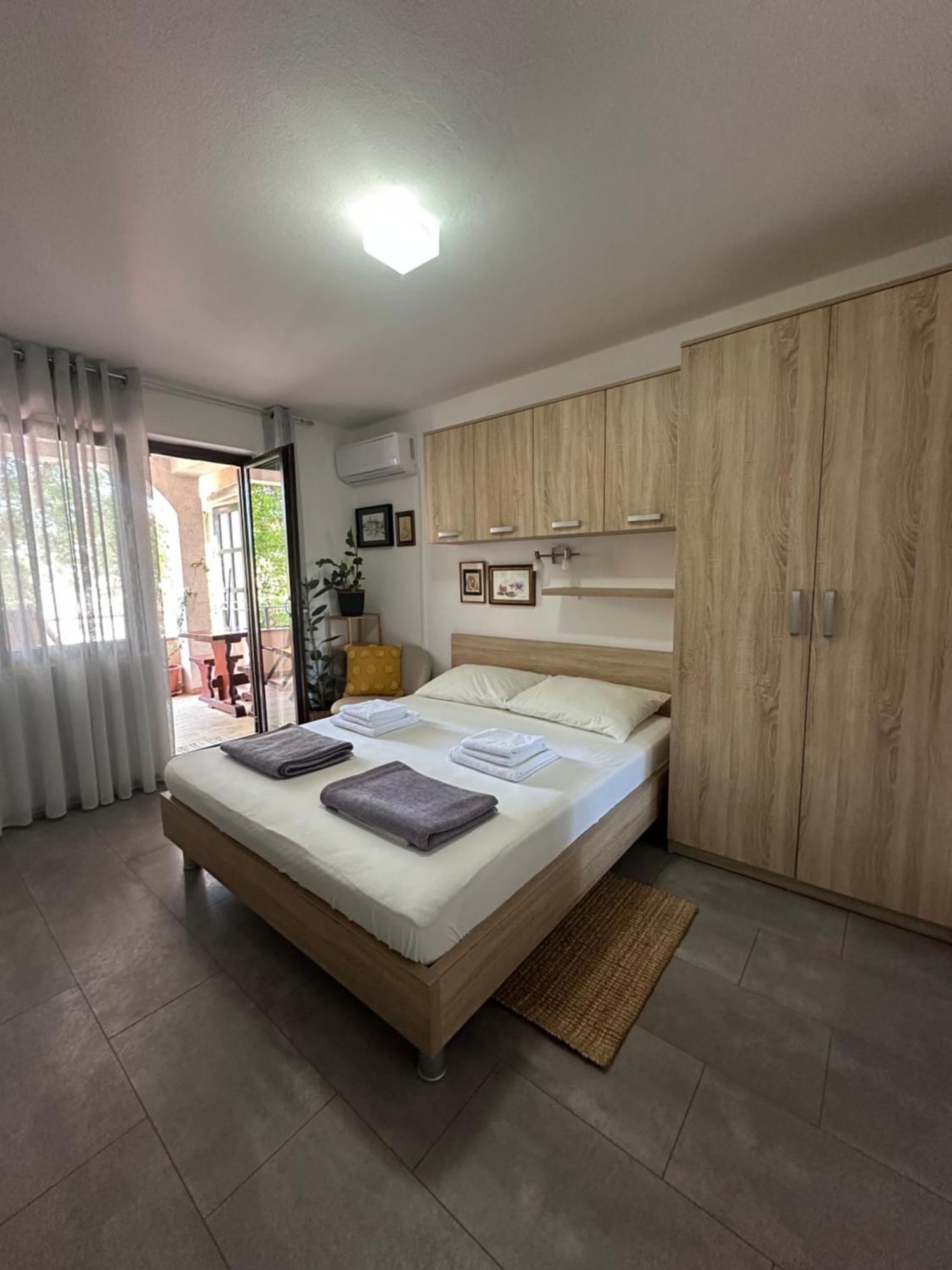 Studio Apartman Stefanija Selce Esterno foto